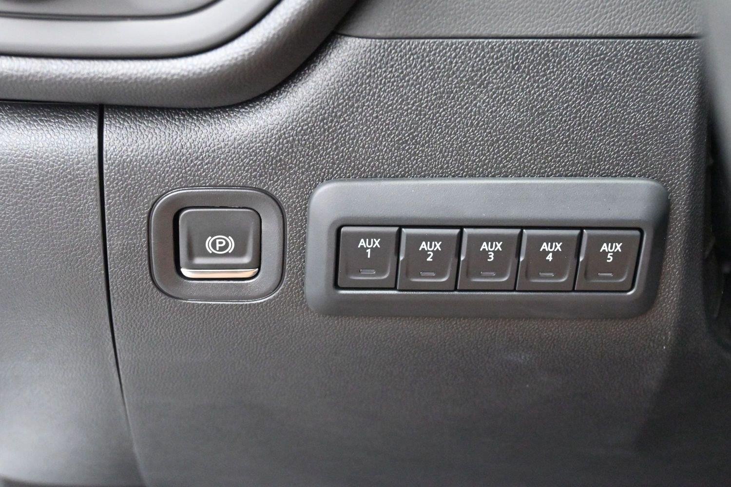 Used 2026 Summit White GMC Pro image 27