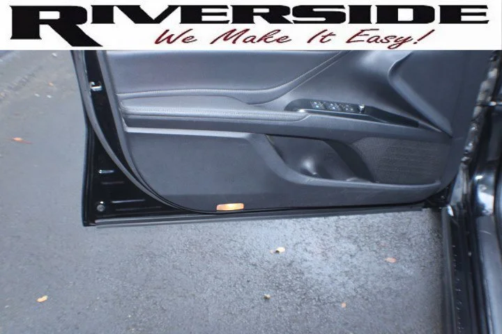 Used 2018 Black Toyota XSE image 6