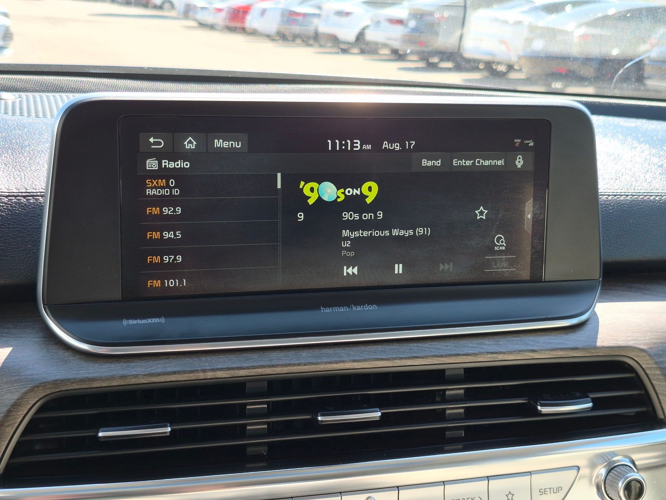 Used 2020 Ebony Black Kia SX image 22