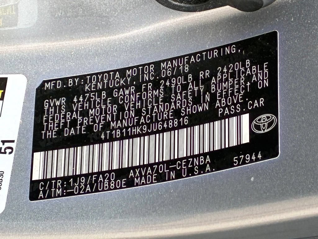 Used 2018 Silver Toyota LE image 33