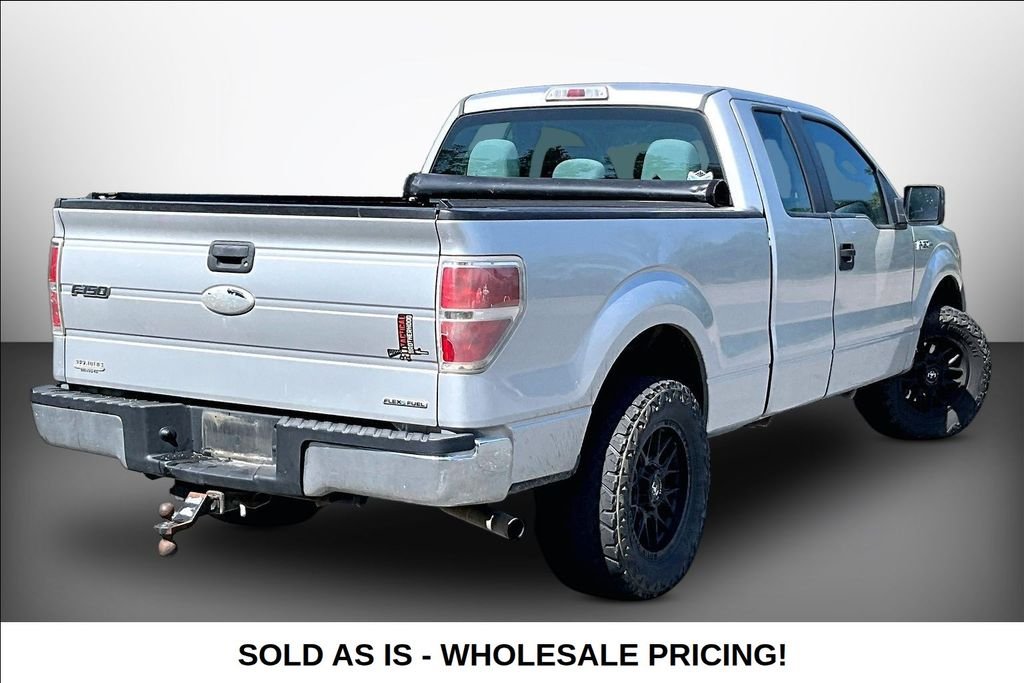 Used 2011 Silver Ford XL image 6