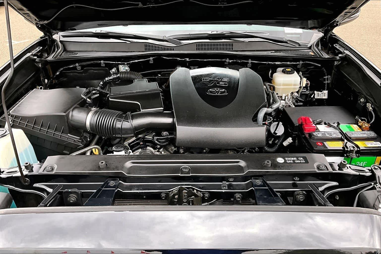 Used 2019 Midnight Black Metallic Toyota TRD Off Road image 31