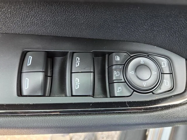 Used 2024 Silver GMC AT4 image 24