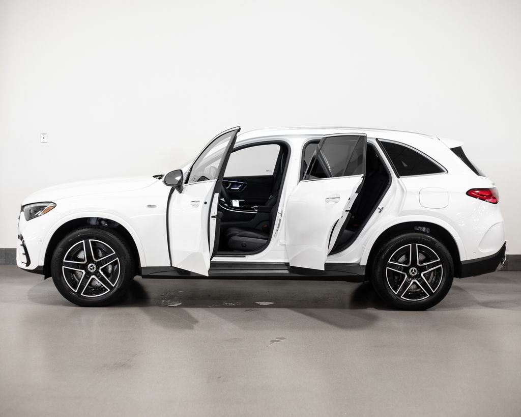 Certified Used 2025 White Mercedes-Benz GLC 350e image 3