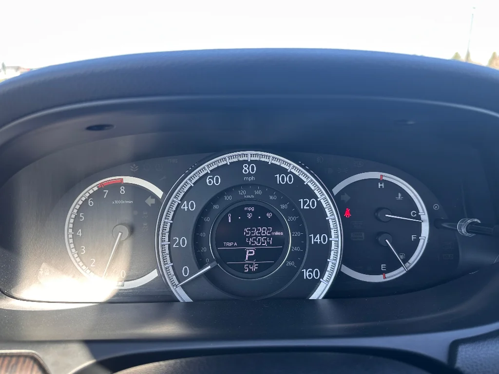 Used 2015  Honda EX image 15