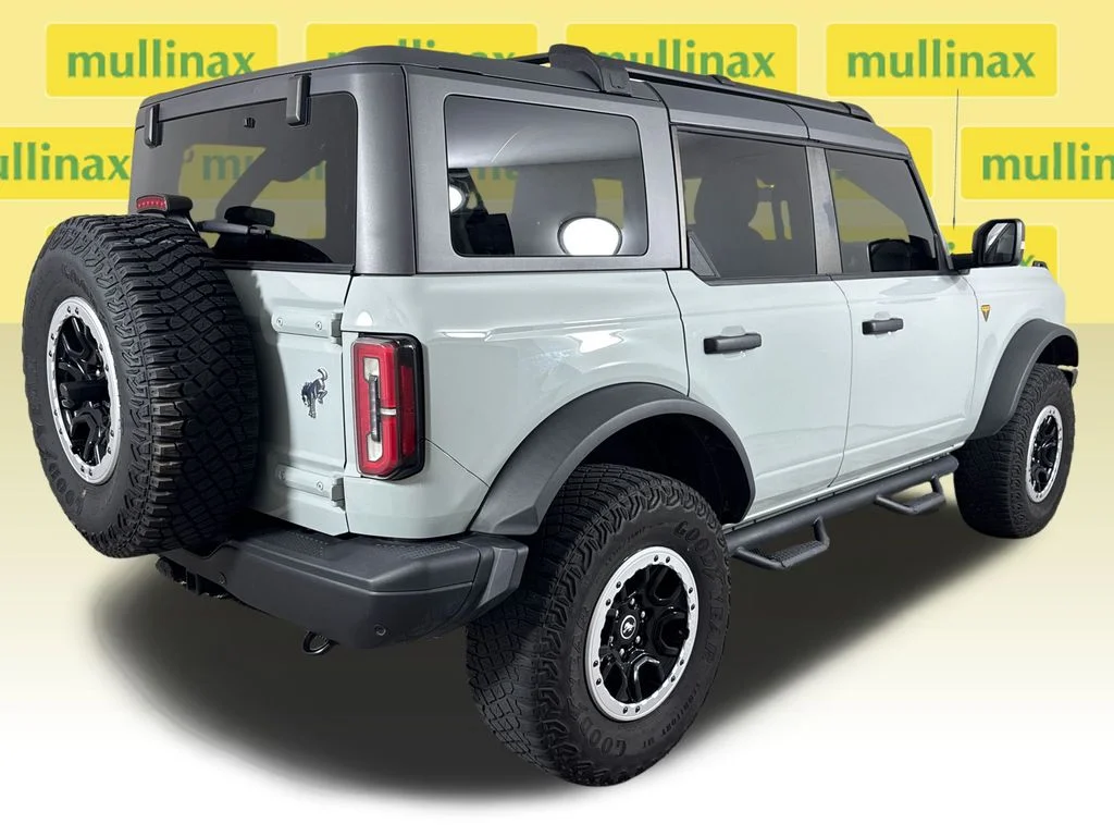 Certified Used 2023 Gray Ford Badlands image 4