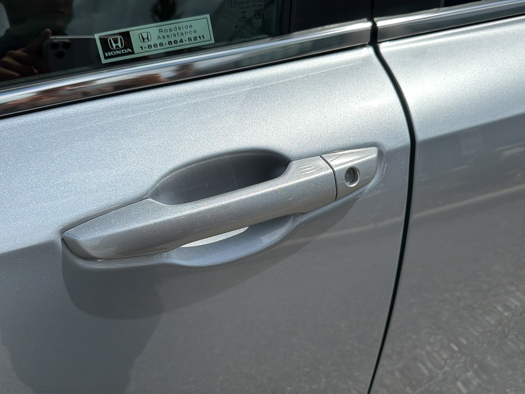 Used 2022 Silver Honda EX image 45