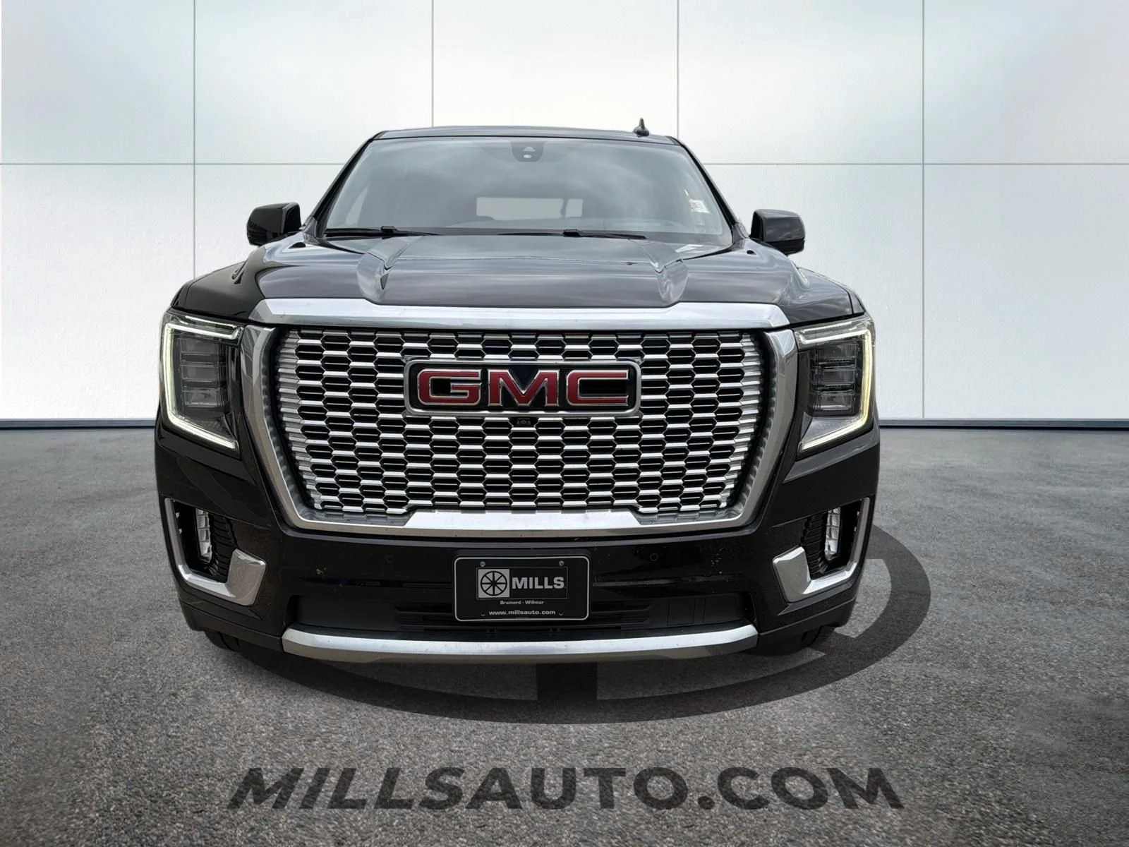 Used 2021 GMC Yukon Denali with VIN 1GKS2DKL2MR257779 for sale in Baxter, Minnesota