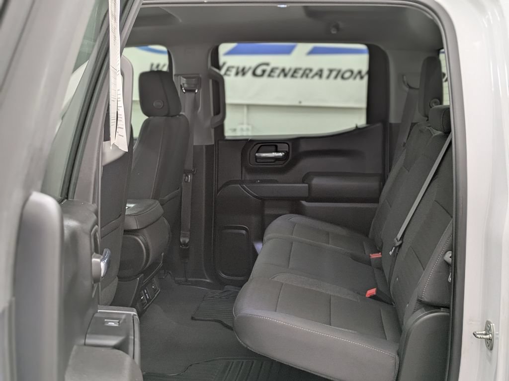 Used 2024 Summit White Chevrolet Custom image 27