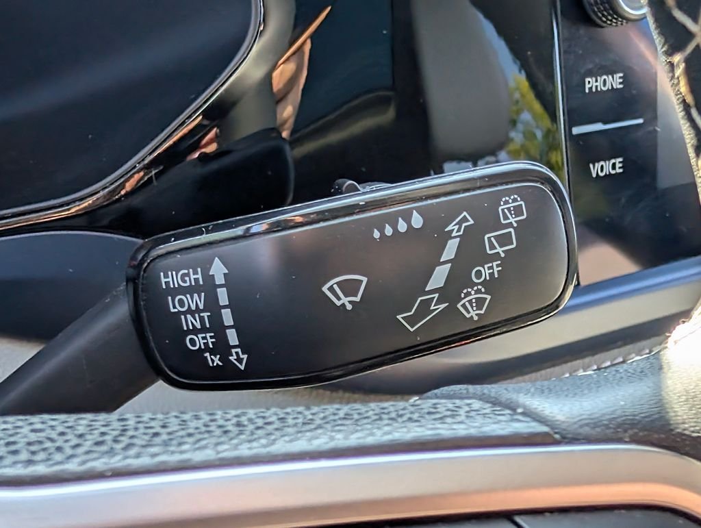 2024 Volkswagen Taos SE - Photo 29
