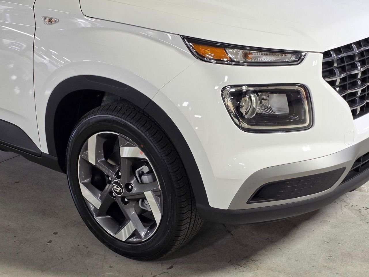 New 2026 Lunar White Hyundai SEL image 10