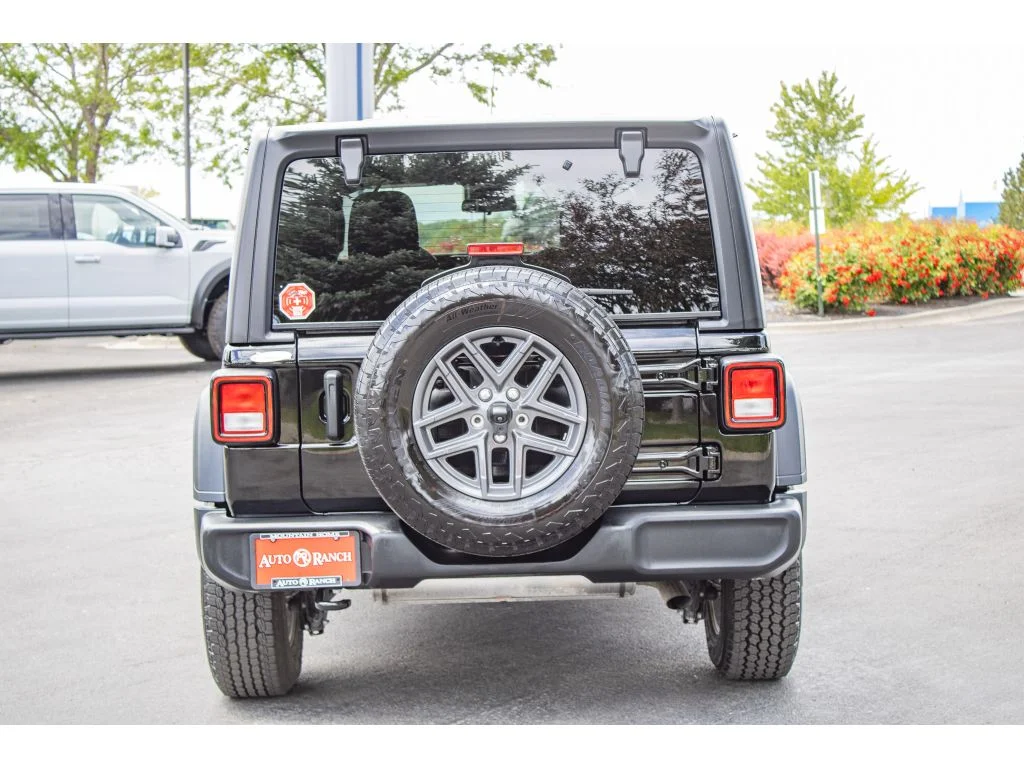 Used 2024 Black Clearcoat Jeep Sport S image 7