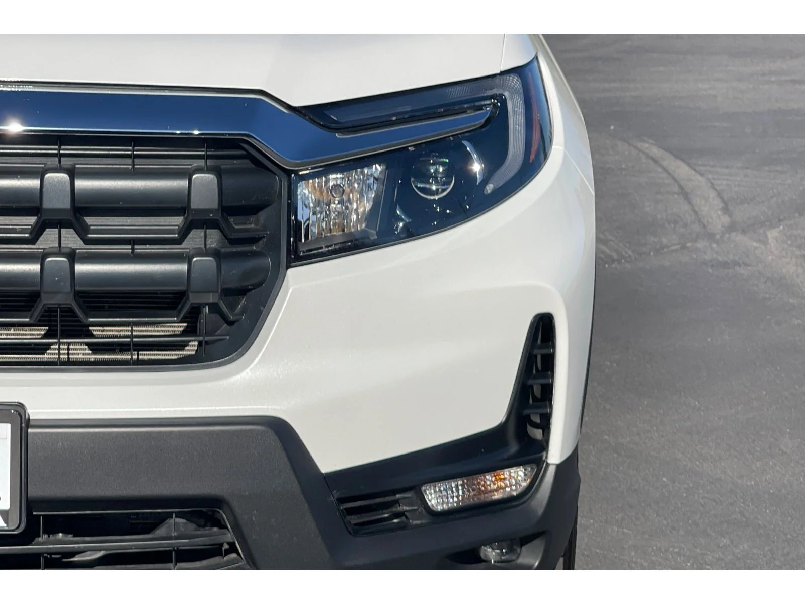 Used 2024 Platinum White Pearl Honda RTL image 50