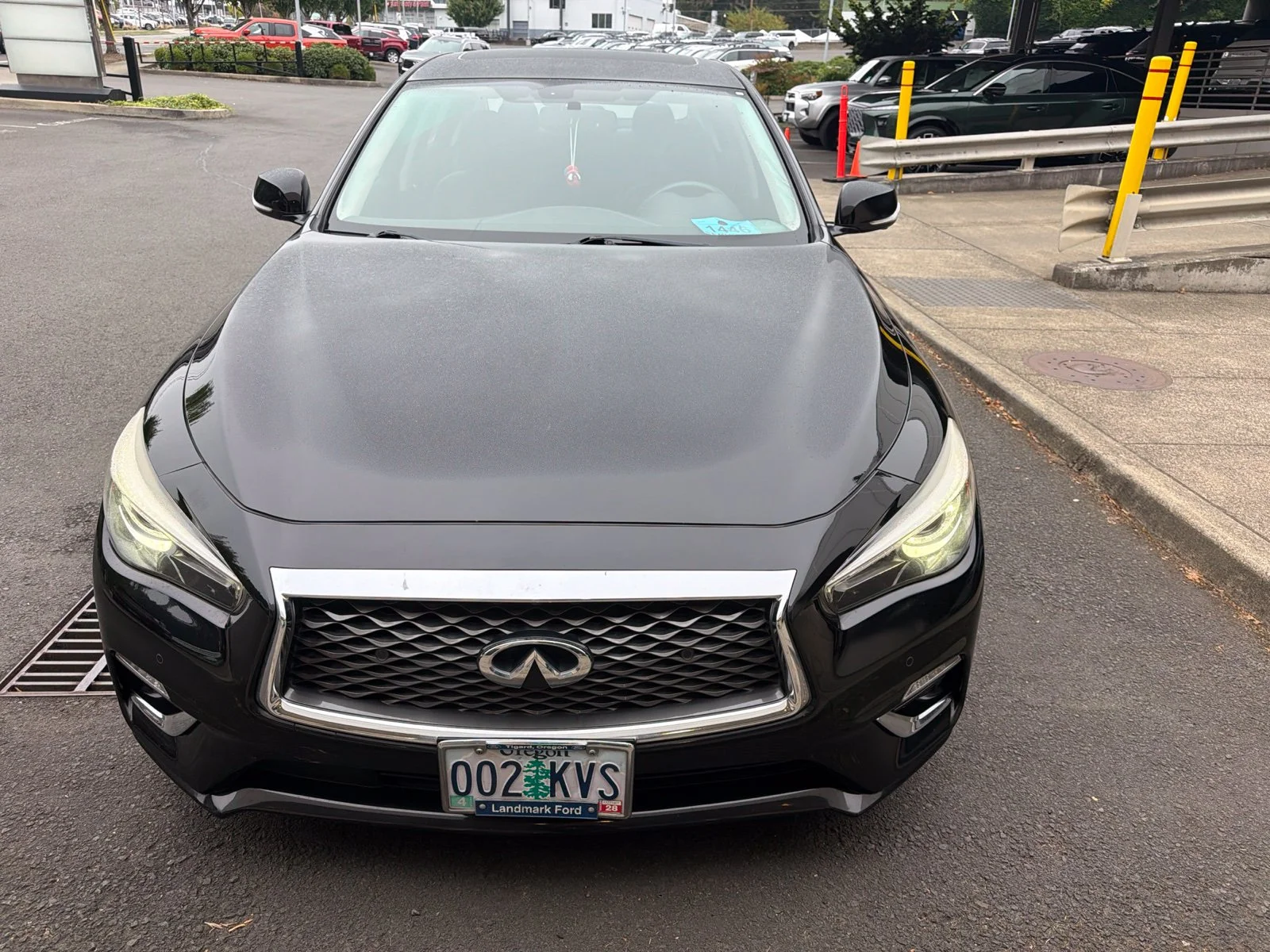 Used 2018 Black INFINITI 3.0t LUXE image 3