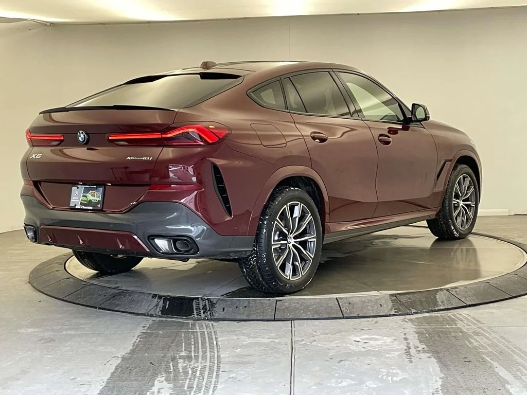 New 2026 Red BMW xDrive40i image 5
