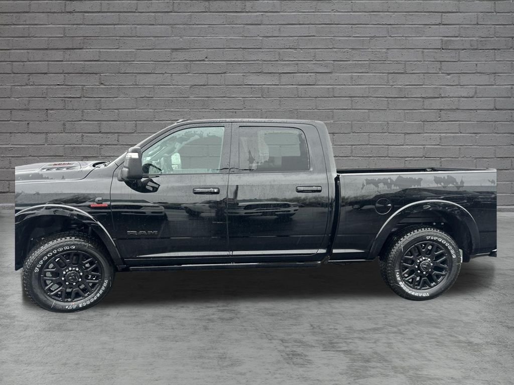 New 2026 Diamond Black Crystal Pearl-Coat Exterior Paint RAM Limited image 4
