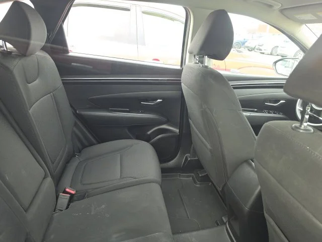 Used 2024 Silver Hyundai SE image 5