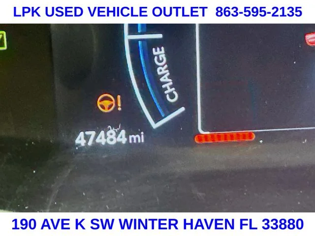 Used 2025 White Toyota SE image 12
