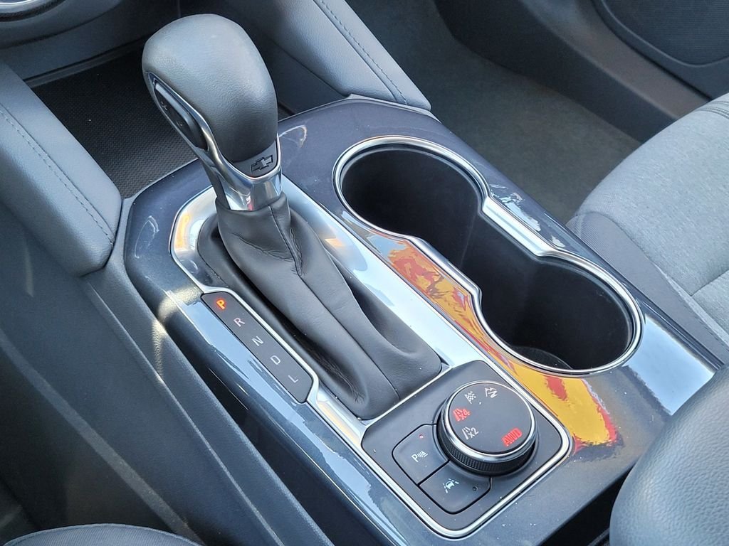 Used 2021 Silver Chevrolet LT image 22