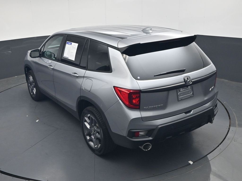 Used 2023  Honda EX-L image 26