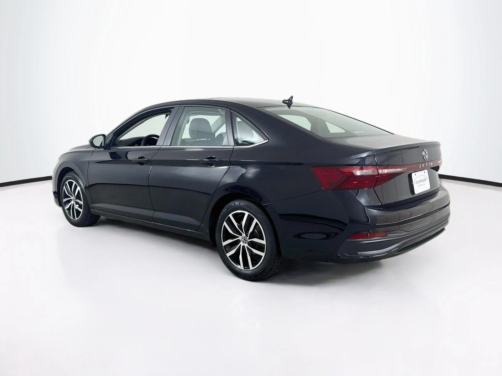 New 2027 Deep Black Pearl Volkswagen SE image 7