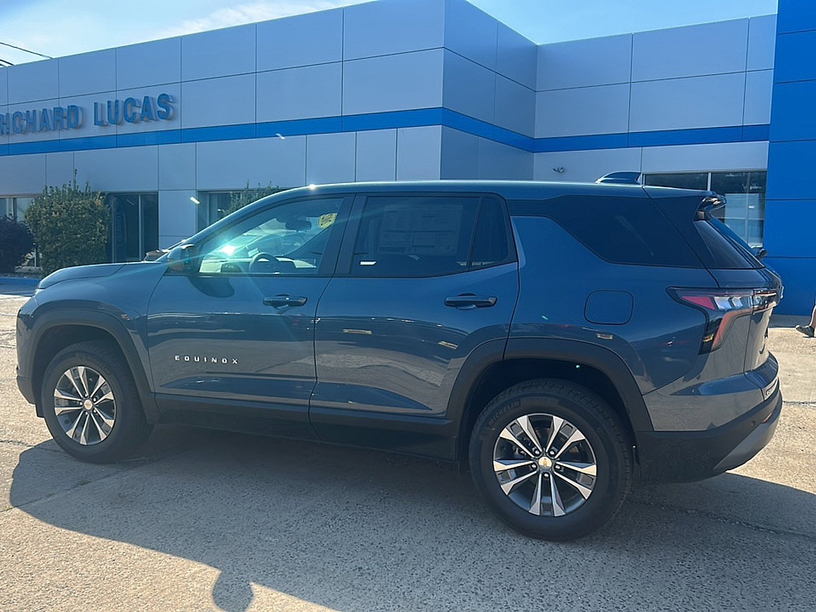 New 2027 Lakeshore Blue Metallic Chevrolet LT image 6