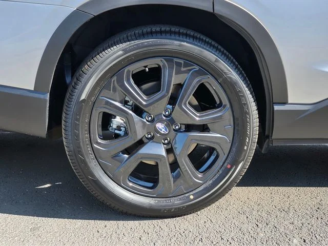 New 2026 ICE SILVER METALLIC Subaru Onyx Edition Touring 7-Passenger image 6