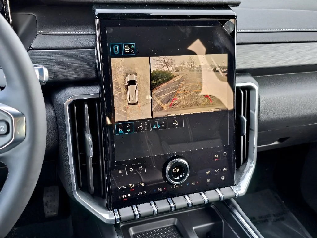 2026 GMC Acadia Elevation - Photo 22
