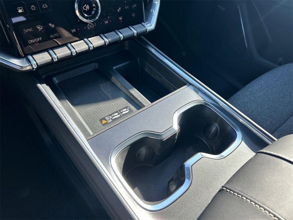 2026 GMC ACADIA - Image 26