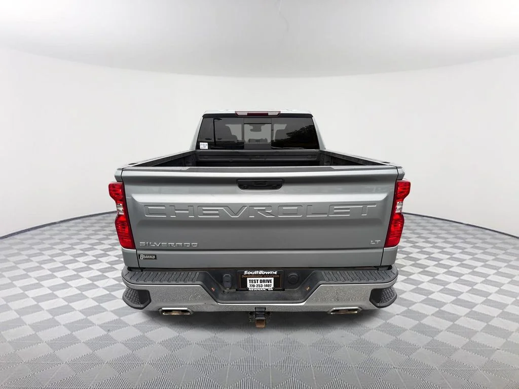 Used 2024 Gray Chevrolet LT image 6
