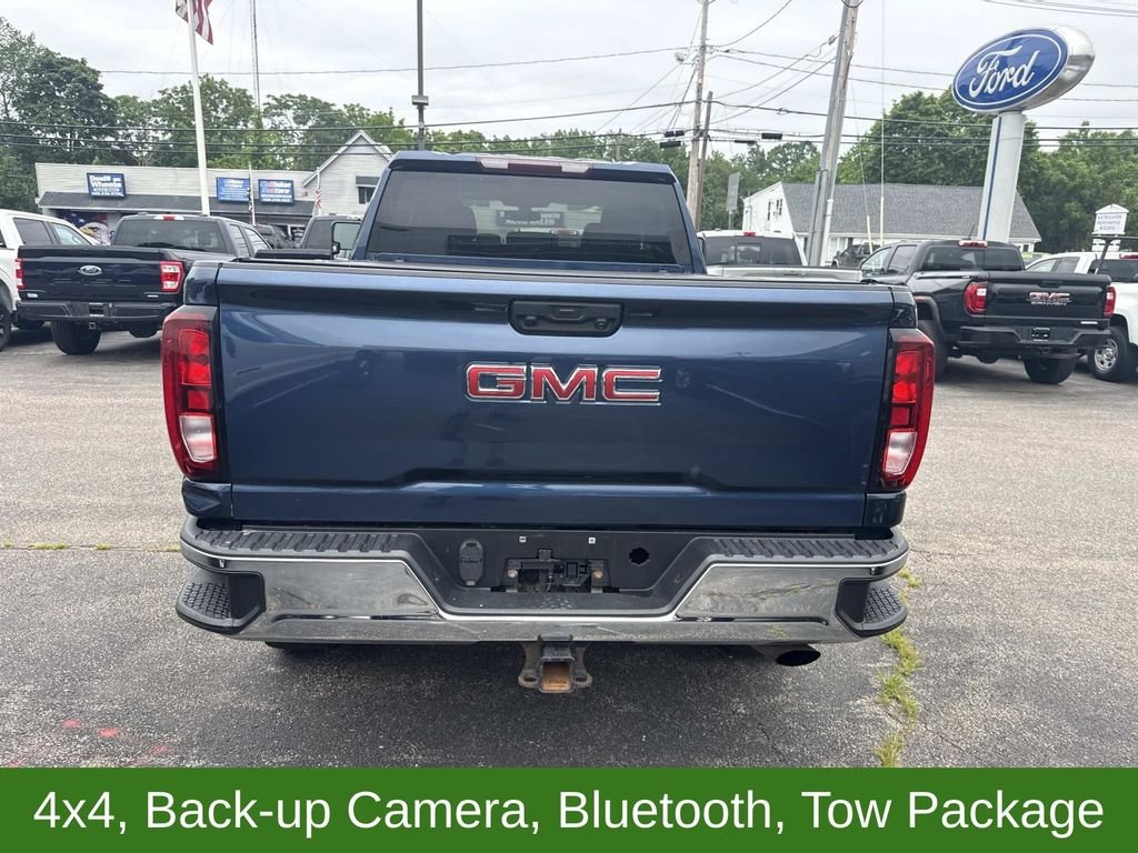 Used 2020 Blue GMC SLE image 4