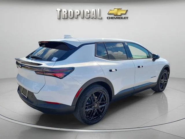 New 2026 Summit White Chevrolet LT image 5