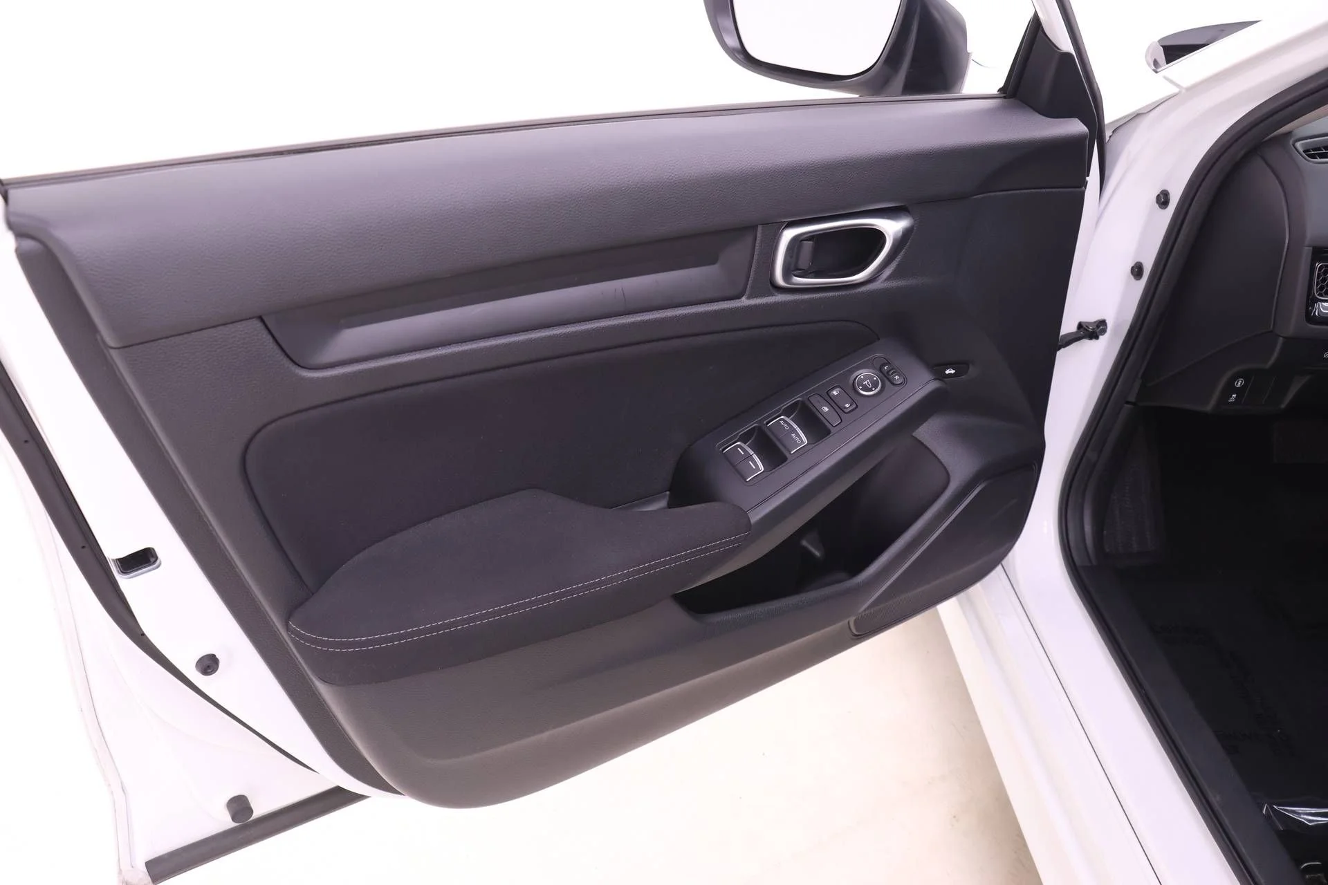 2024 Honda Civic LX - Photo 10
