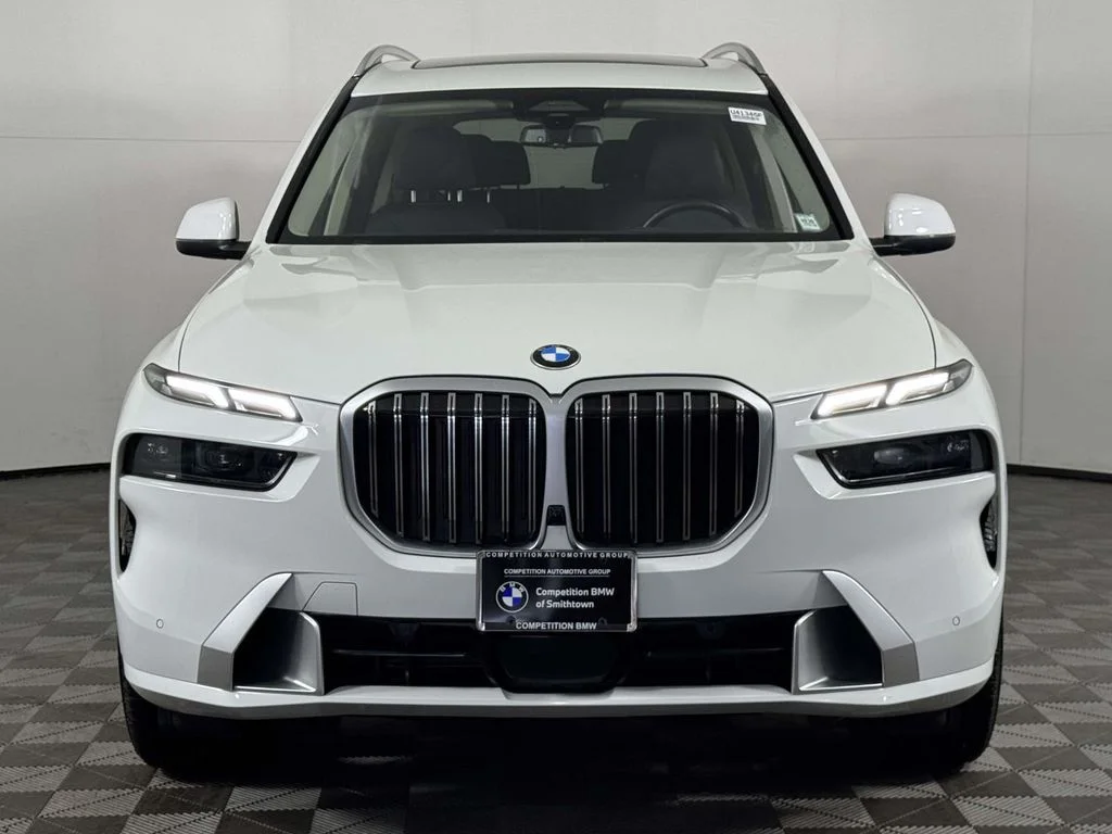 Certified Used 2024 White BMW xDrive40i image 6