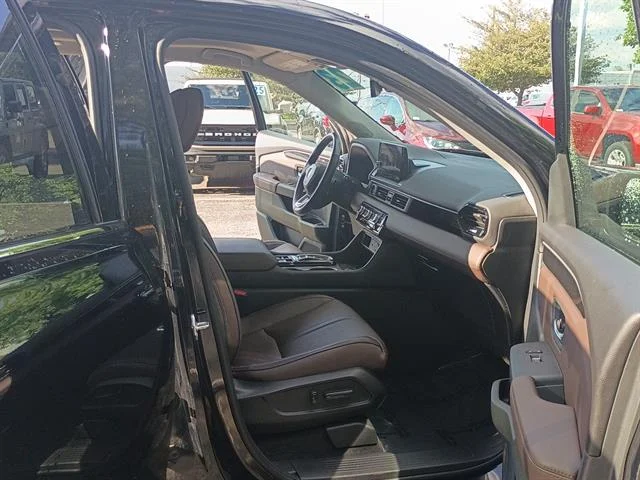 Certified Used 2023 BLACK Honda Elite image 16