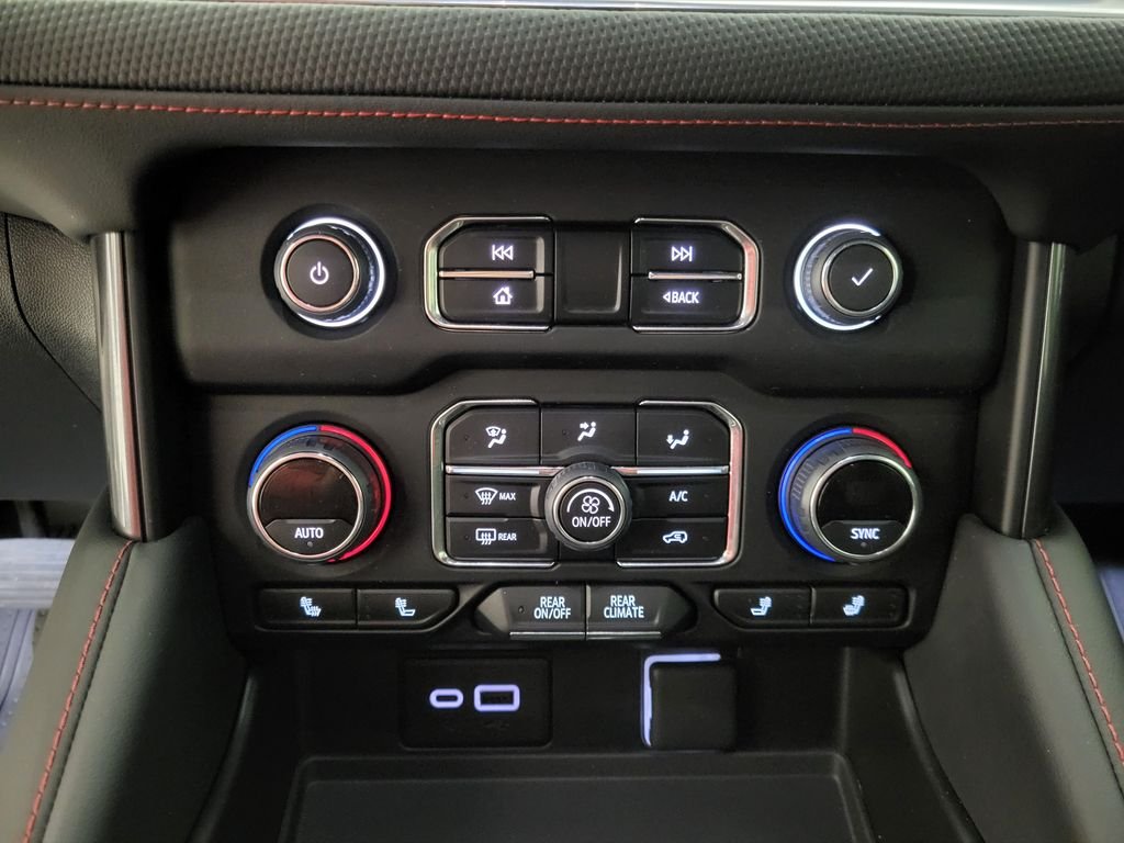 2024 Chevrolet Tahoe RST - Photo 15
