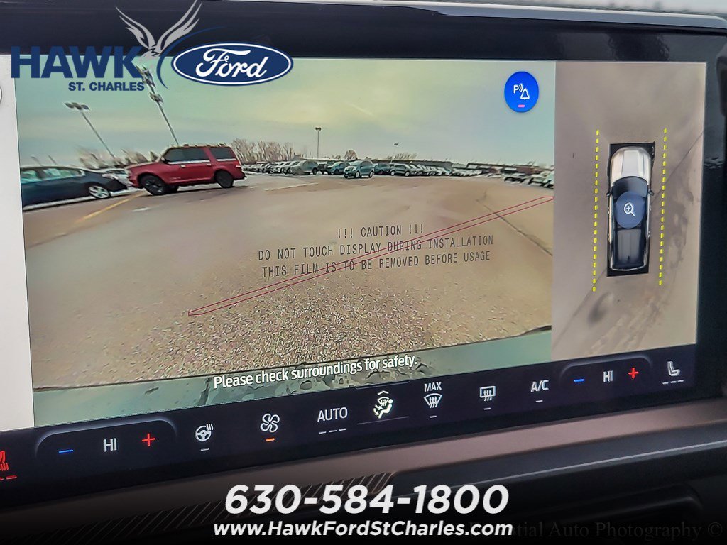 New 2025 Ruby Red Metallic Tinted Clearcoat Ford Outer Banks® image 14