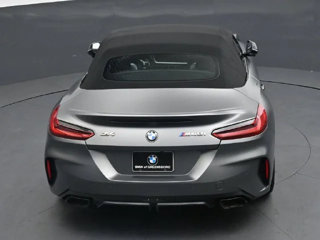 Used 2021 Gray BMW sDrive M40i image 25