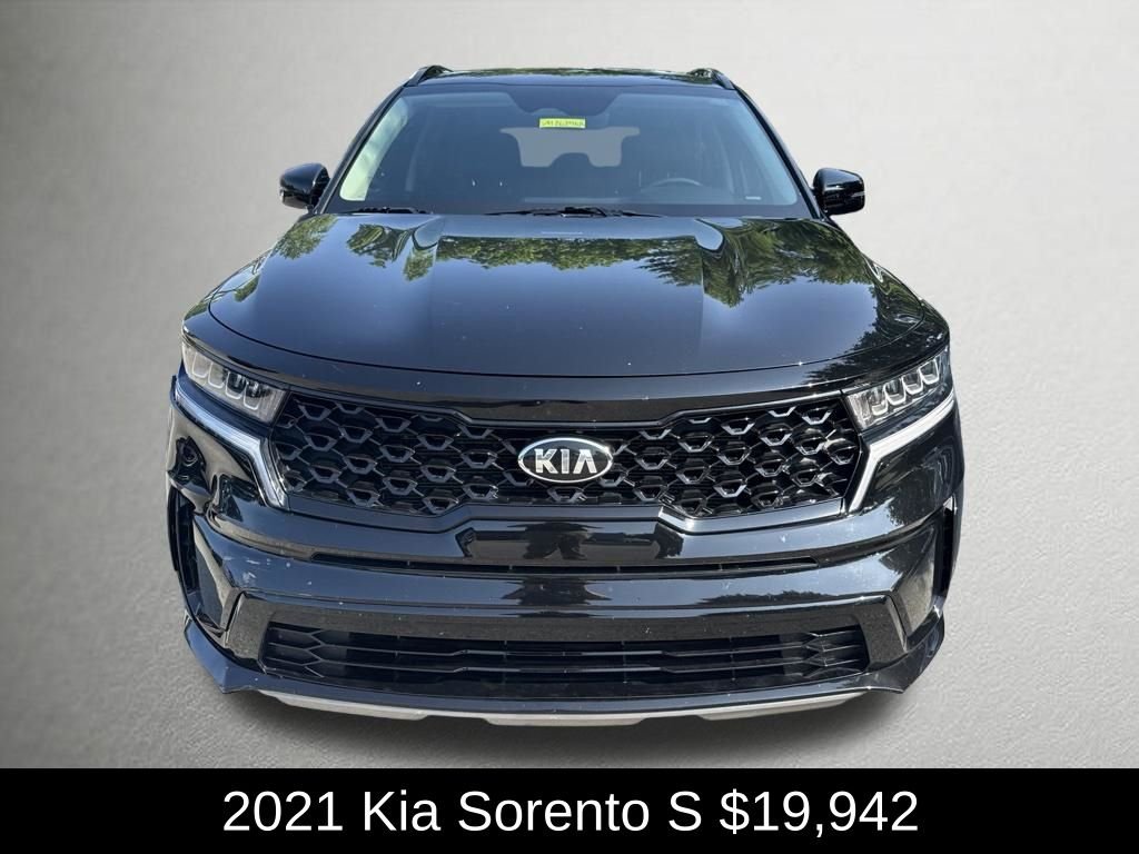 Used 2021 Ebony Black Kia S image 8