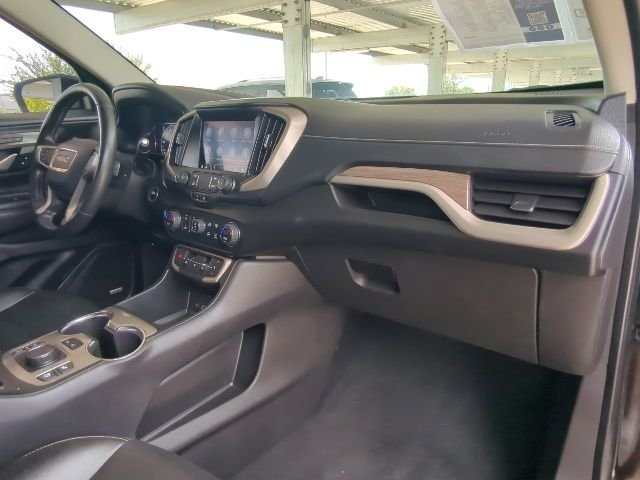 Used 2022 Ebony Twilight Metallic GMC Denali image 25