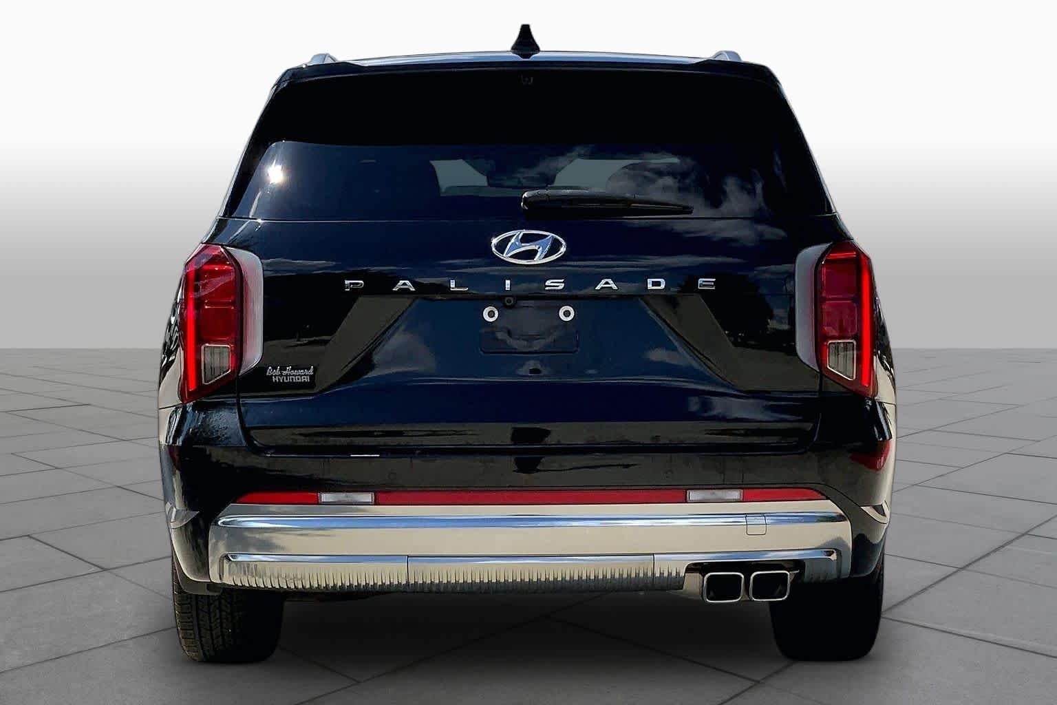 Used 2023 Abyss Black Pearl Hyundai Calligraphy image 5