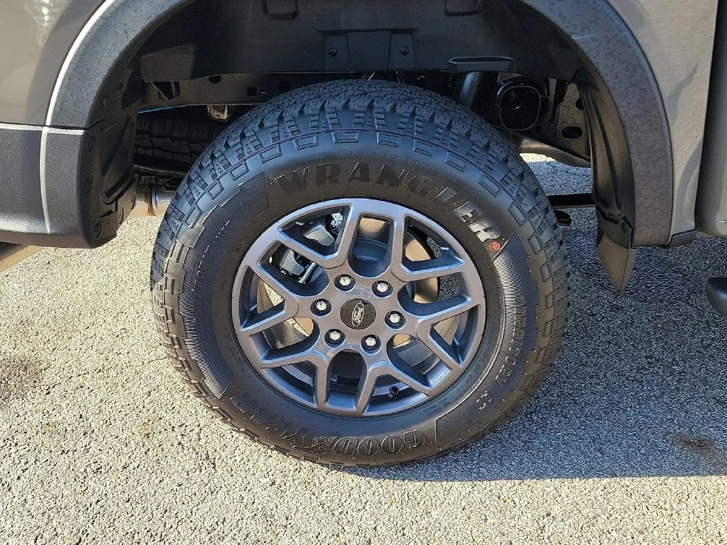 New 2026 Marsh Gray Ford XLT image 7