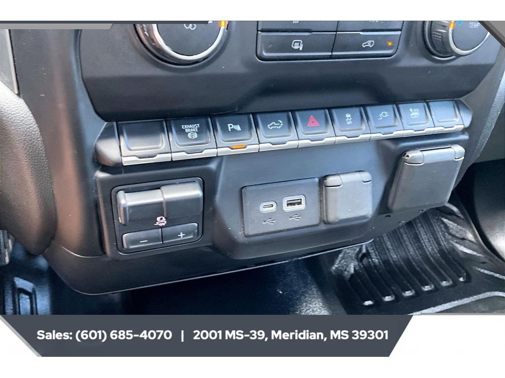 Used 2020 Summit White Chevrolet LT image 23