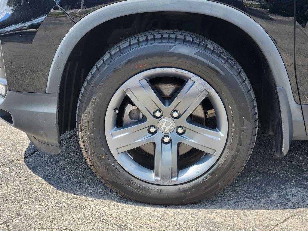 Used 2023  Honda RTL image 10