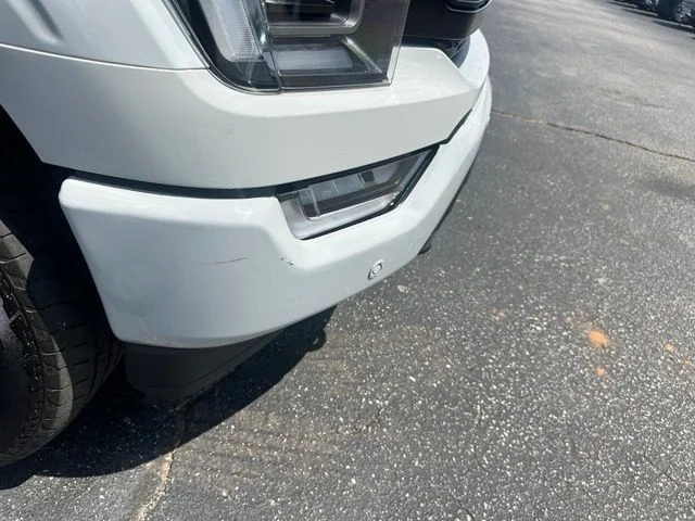 Used 2023 White Ford Lariat image 7
