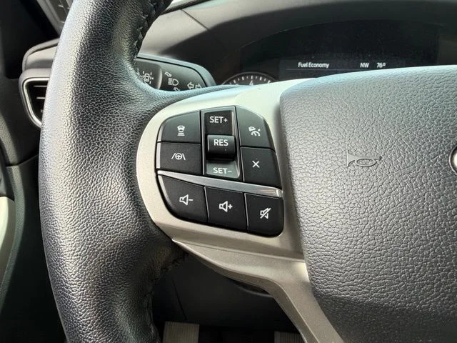 Used 2021 Black Ford Limited image 26