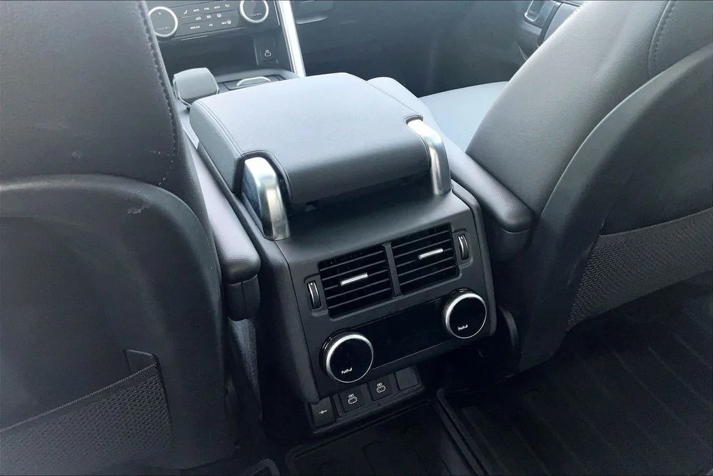 Used 2024 Santorini Black Metallic Land Rover S image 25