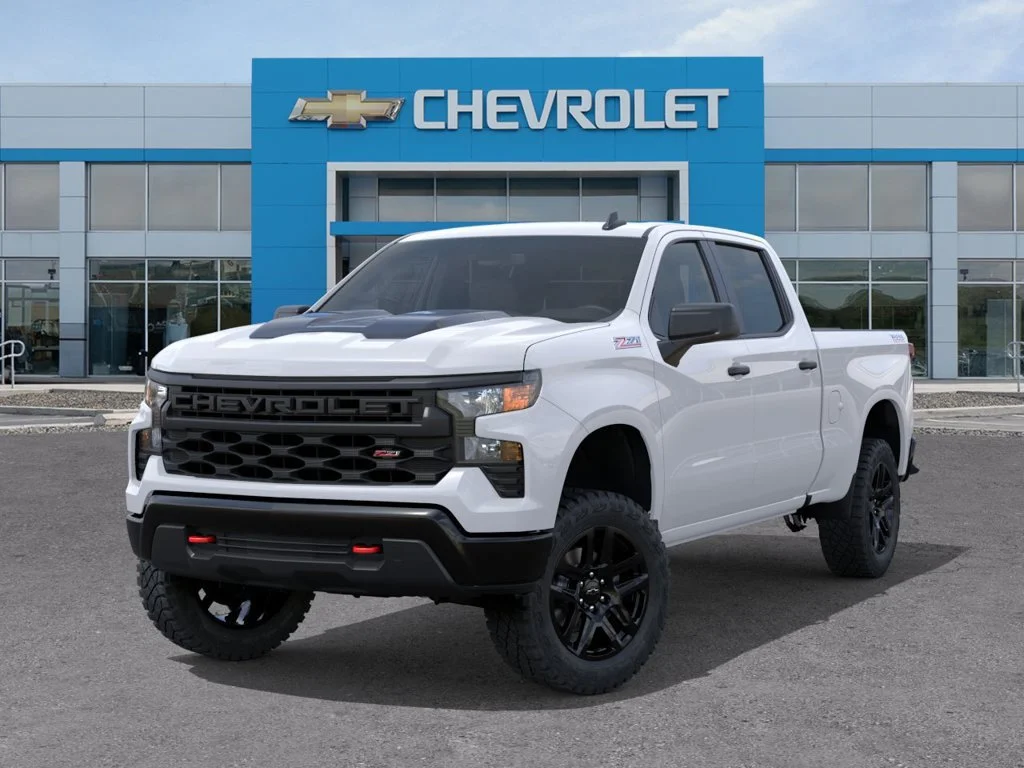 New 2026 Summit White Chevrolet Custom Trail Boss image 6
