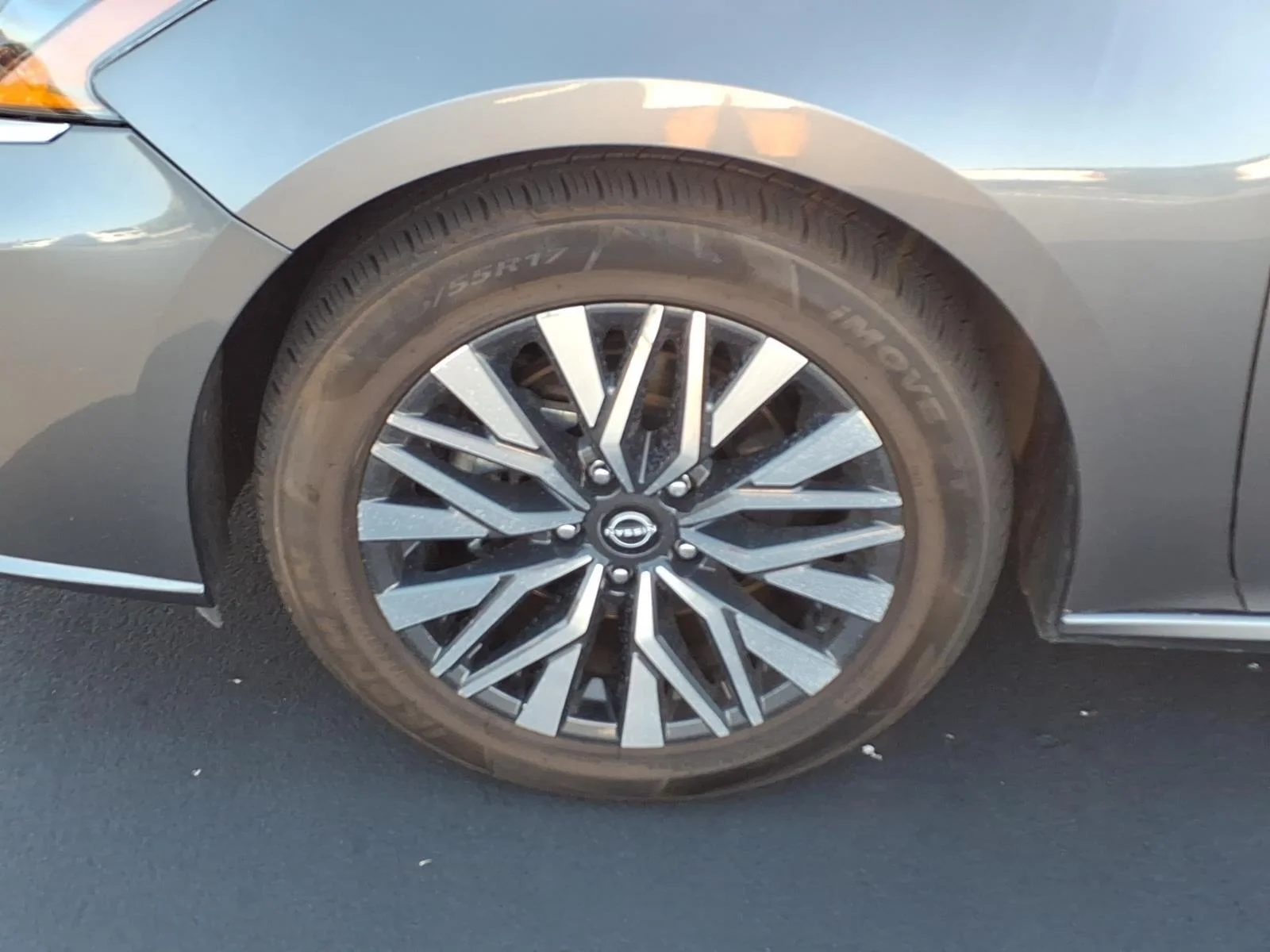 Used 2025 Gun Metallic Nissan SV image 30