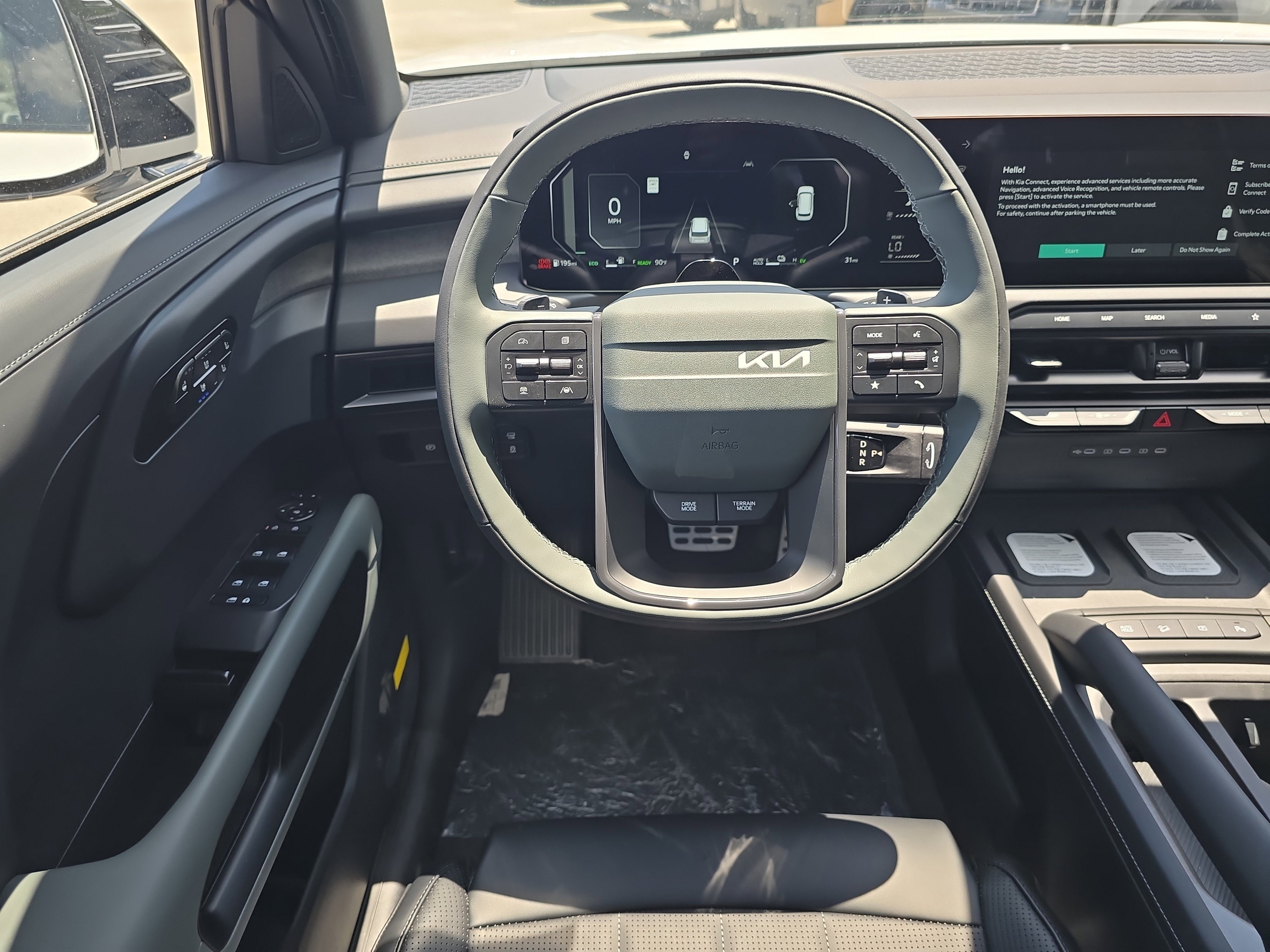 New 2027 Glacial White Pearl Kia X-LINE SX image 14